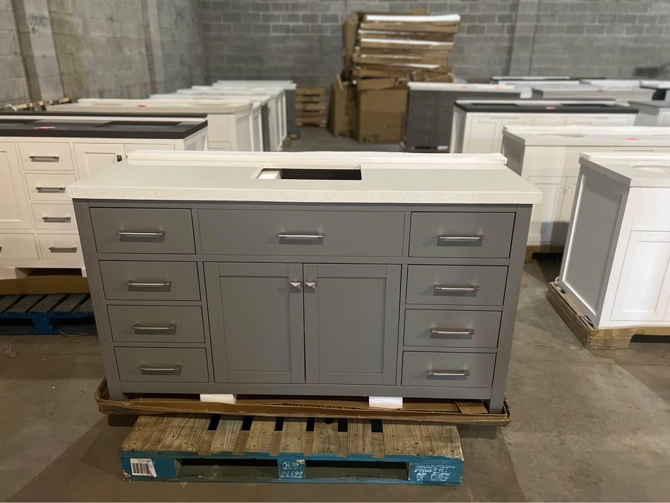 60" Single Bath Vanity in Cashmere Grey with White Quartz Top and Square Sink