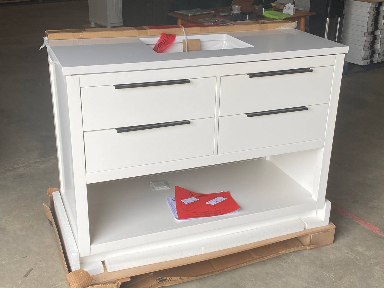 48-in White Undermount Single Sink Bathroom Vanity with White Engineered Stone